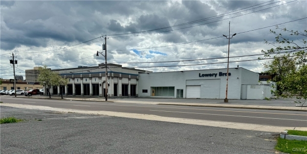 Listing Image #1 - Retail for sale at 647 W Genesee Street, Syracuse NY 13204