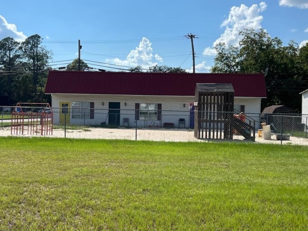Listing Image #2 - Others for sale at 408 N Grant Street, Fitzgerald GA 31750