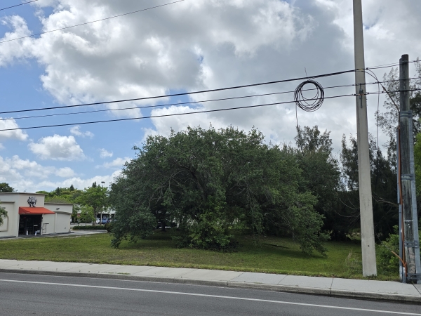 Listing Image #3 - Land for sale at 9200 Griffin Road, Cooper City FL 33328