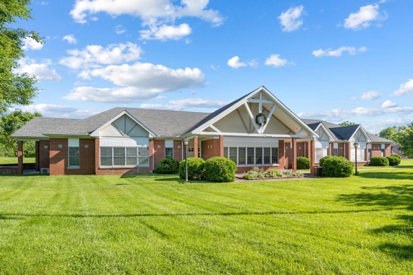 Listing Image #2 - Others for sale at 11103 Park Rd, Anchorage KY 40223