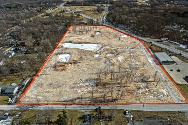 Listing Image #1 - Others for sale at 150 US-20, Porter IN 46304