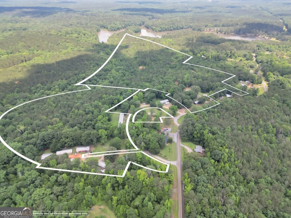 Listing Image #3 - Multi-family for sale at 119 Mack Circle, Flovilla GA 30216