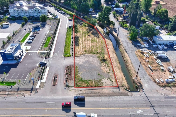 Listing Image #2 - Land for sale at 1458 State Highway 99, Gridley CA 95948