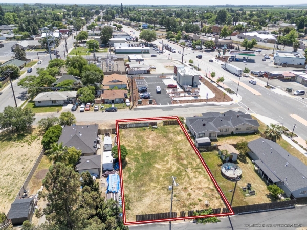 Listing Image #2 - Others for sale at 2537 Ivy Street, Live Oak CA 95993