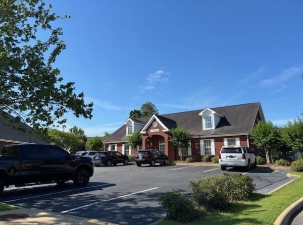 Listing Image #1 - Office for sale at 113 Adris Place, Dothan AL 36303