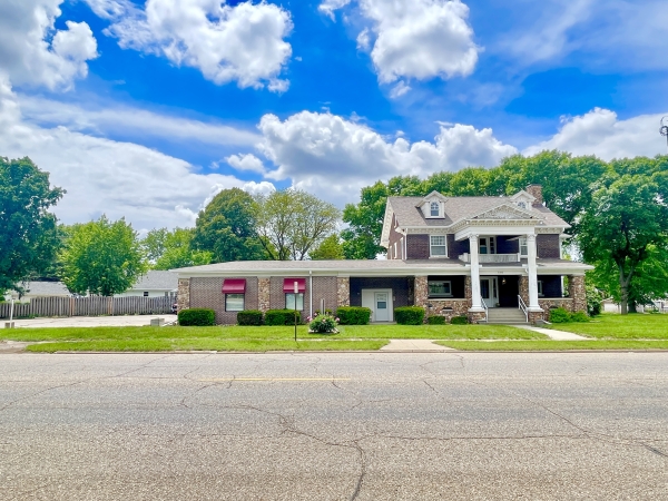 Listing Image #3 - Others for sale at 1113 Morningside Avenue, Sioux City IA 51106