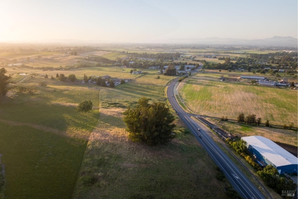 Listing Image #3 - Land for sale at 6621 Stony Point Rd, Cotati CA 94931