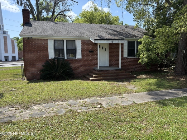 Listing Image #2 - Office for sale at 5010 Blackburn Street, Jacksonville FL 32210