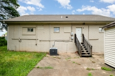 Listing Image #10 - Office for sale at 1512 Davie Avenue, Statesville NC 28677