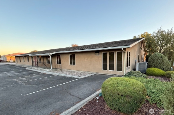 Listing Image #3 - Others for sale at 1350 S Pioneer Way, Moses Lake WA 98837