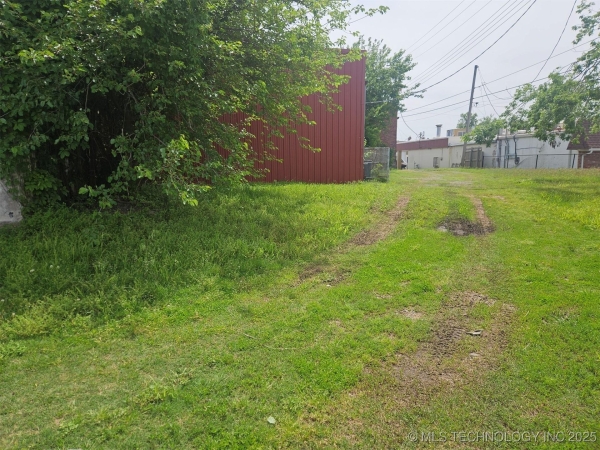 Listing Image #2 - Land for sale at 711 W Broadway, Muskogee OK 74401