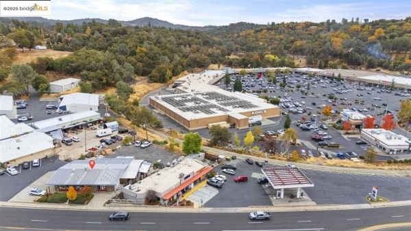 Listing Image #2 - Others for sale at 13821 Mono Way, Sonora CA 95370