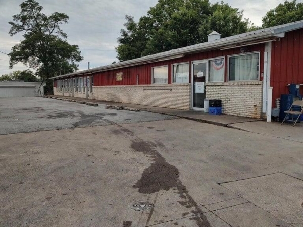 Listing Image #2 - Retail for sale at 103 Baker Avenue, Lancaster KY 40444