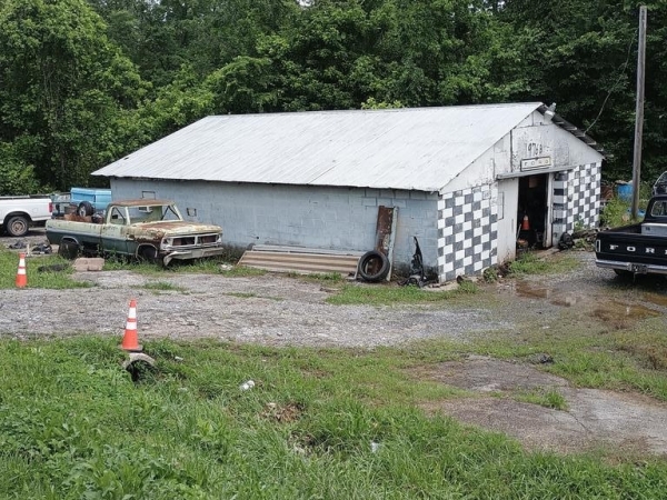 Listing Image #1 - Others for sale at 976 Mount Vernon Road, Tunnel Hill GA 30755