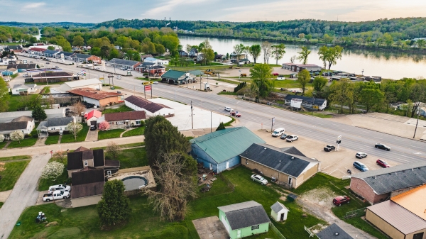 Listing Image #3 - Others for sale at 1800 Grand Central Avenue, Vienna WV 26105