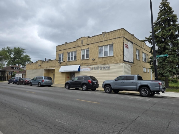 Listing Image #1 - Others for sale at 5154 W Wolfram Street, Chicago IL 60641