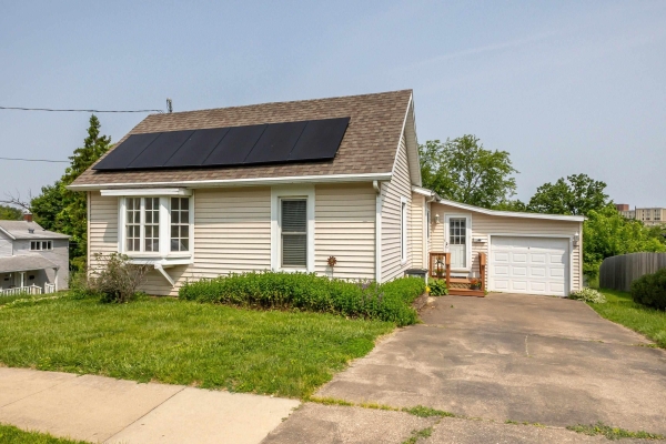 Listing Image #1 - Others for sale at 1165 Oak Street, Dubuque IA 52003