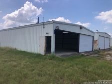 Listing Image #3 - Others for sale at 324 Vagabond Lane, Marion TX 78124