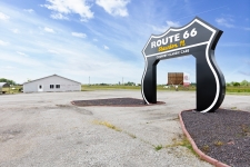 Others property for sale in Staunton, IL