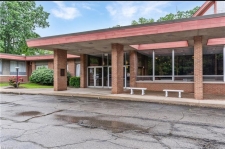 Listing Image #2 - Others for sale at 3217 Surrey Rd. SE, Warren OH 44484