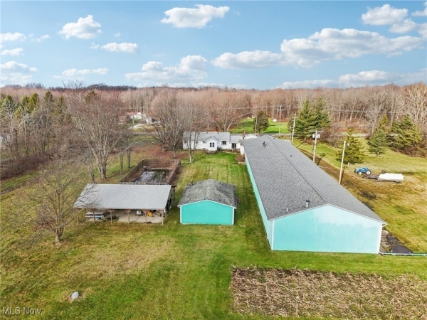 Listing Image #2 - Others for sale at 16107 Moseley Road, Madison OH 44057