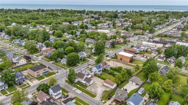 Listing Image #3 - Others for sale at 1757 Oberlin Avenue, Elyria OH 44052