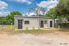 Listing Image #3 - Others for sale at 530 Seydler Street, Gonzales TX 78629