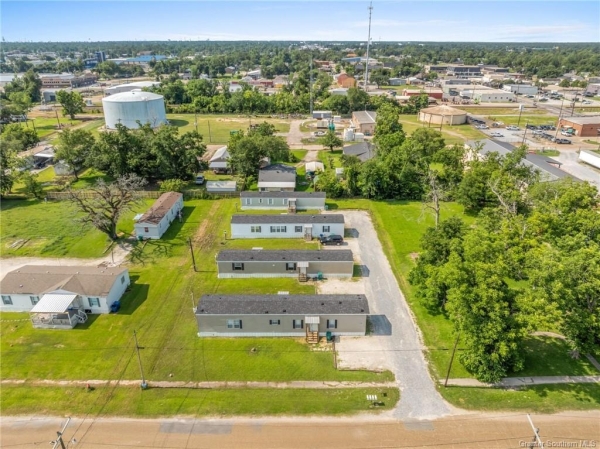 Listing Image #2 - Others for sale at 203 E Lincoln Street, Sulphur LA 70663