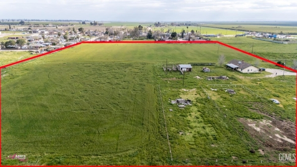 Listing Image #2 - Land for sale at 3045 Emerson Way, Bakersfield CA 93313