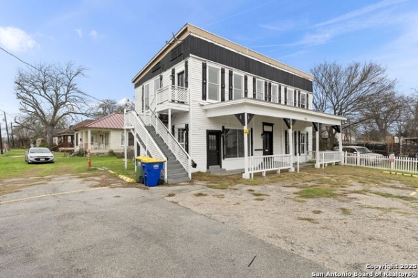 Listing Image #2 - Industrial for sale at 901 N Saint Joseph, Gonzales TX 78629