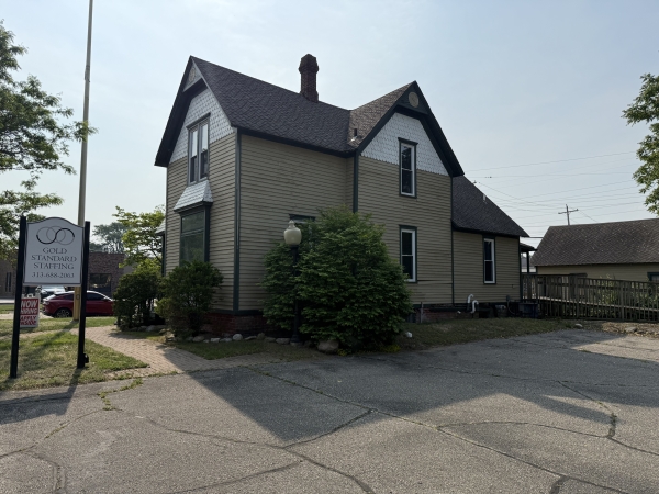Listing Image #2 - Office for sale at 34905 E Michigan, Wayne MI 48184