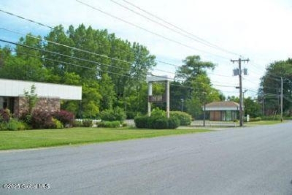 Listing Image #2 - Retail for sale at 185 Fifth Avenue, Gloversville NY 12078