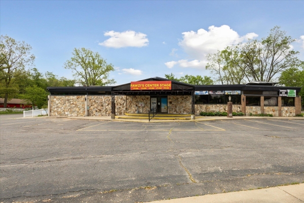 Listing Image #3 - Retail for sale at 3705 Ann Arbor Road, Jackson MI 49202