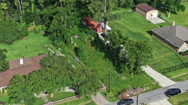 Listing Image #1 - Land for sale at 7208 Hoffman Street, Houston TX 77028