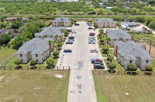 Listing Image #1 - Multi-family for sale at 1000 E STENGER ST, San Benito TX 78586