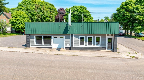 Listing Image #2 - Others for sale at 1001 Ethel, Hancock MI 49930