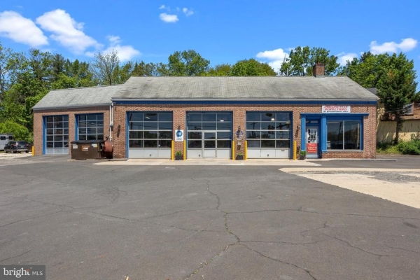 Listing Image #2 - Others for sale at 2304 Huntingdon Pike, Huntingdon Valley PA 19006