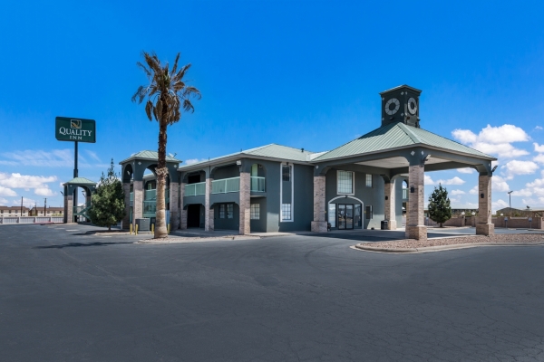 Listing Image #1 - Hotel for sale at 1308 N US Hwy 285, Fort Stockton TX 79735, Fort Stockton TX 79735
