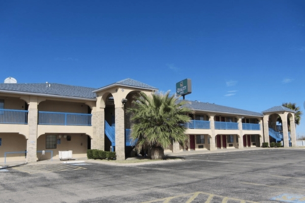 Listing Image #2 - Hotel for sale at 1308 N US Hwy 285, Fort Stockton TX 79735, Fort Stockton TX 79735