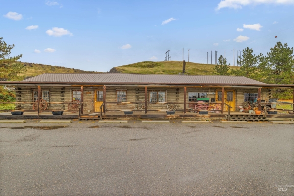 Listing Image #3 - Retail for sale at 1105 36th Street N, Lewiston ID 83501
