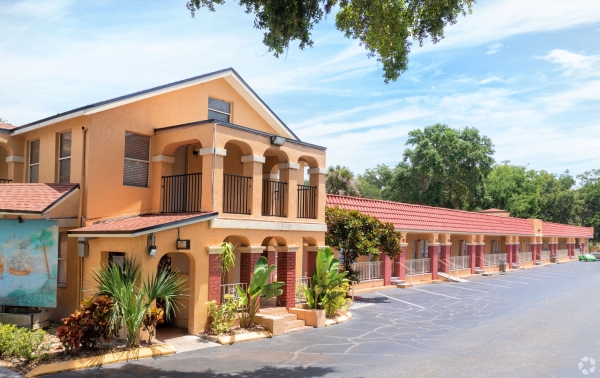 Listing Image #2 - Hotel for sale at 137 San Marco Ave, Saint Augustine FL 32084, Saint Augustine FL 32084