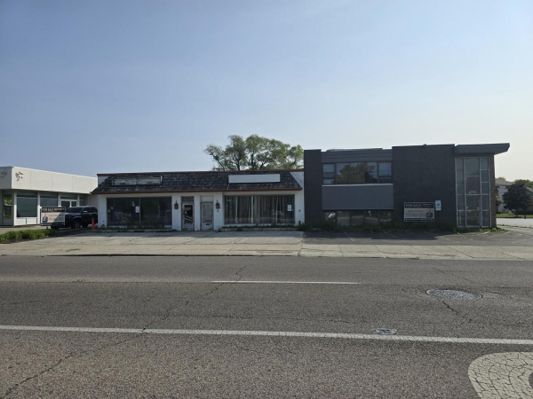 Listing Image #1 - Others for sale at 6731-6733 N Lincoln Avenue, Lincolnwood IL 60712