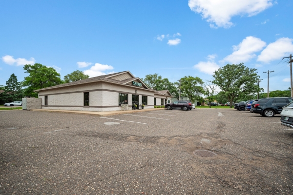 Listing Image #2 - Retail for sale at 337 Northdale Blvd NW, Coon Rapids MN 55448