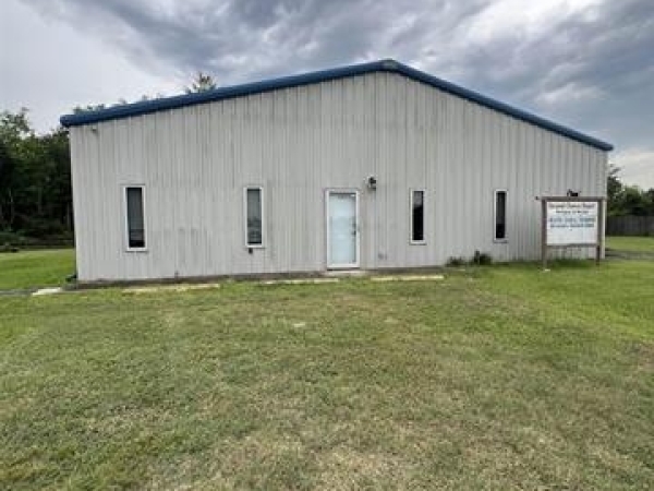 Listing Image #3 - Others for sale at 455 W Railroad, China TX 77613