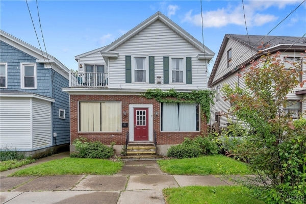 Listing Image #1 - Others for sale at 174 1/2 E 7th Street, Oswego NY 13126