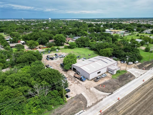 Listing Image #3 - Industrial for sale at 630 N I-35 Frontage Road, Red Oak TX 75154