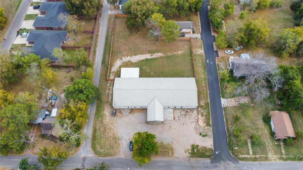 Listing Image #3 - Others for sale at 803 Chesnut Street, Commerce TX 75428