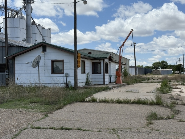 Listing Image #1 - Industrial for sale at 743 U.S. 70, Plainview TX 79072