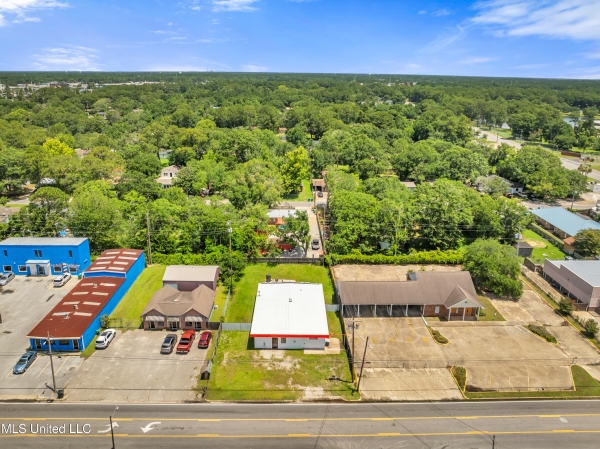 Listing Image #2 - Others for sale at 3401 Old Mobile Avenue, Pascagoula MS 39581