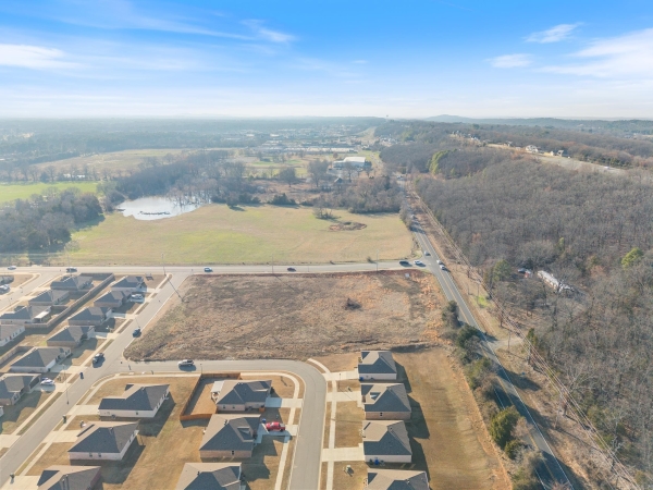Listing Image #2 - Others for sale at 2270 Museum Road, Conway AR 72032